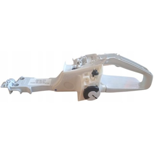 Obudowa zbiornika paliwa...