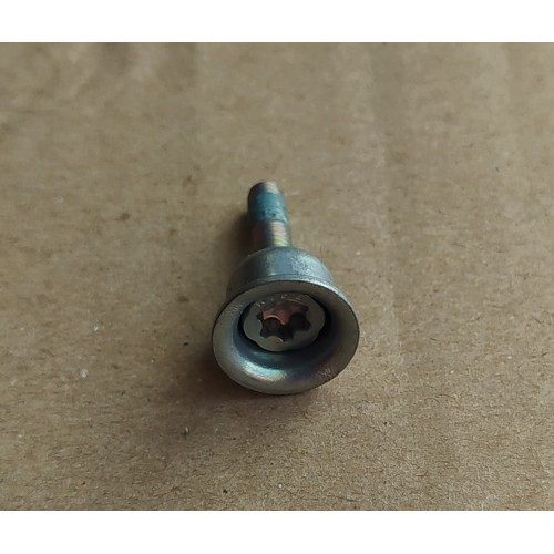 Śruba M4 0000-790-6100