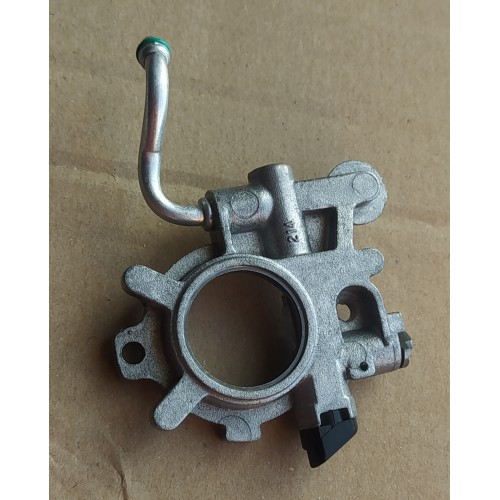 Pompa olejowa  1128-640-3205