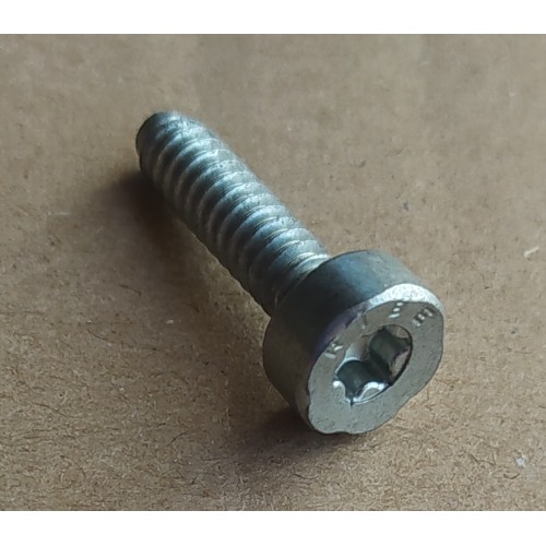 Śruba z łbem cylindrycznym IS-D5x20 9075-478-4136