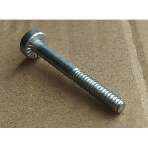 Śruba z łbem cylindrycznym...