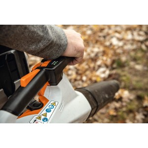 Dmuchawa STIHL BGA 200, bez akumulatora i ładowarki