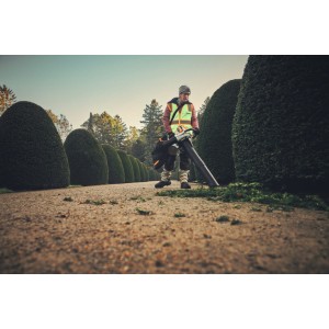 Odkurzacz Stihl SHA 140, bez akumulatora i ładowarki