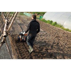 GLEBOGRYZARKA STIHL MH 585