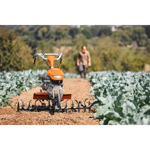 GLEBOGRYZARKA STIHL MH 700