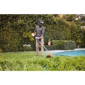 KOSA STIHL FSA 110 R, bez akumulatora i ładowarki